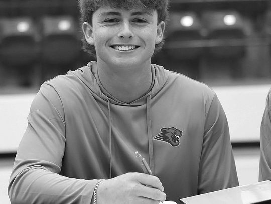 BHS outfielder, Colt Stanford signed on to continue his baseball career after graduation at Costal Bend. Stanford was joined by family and friends as he made it official. Photos by Wayne Craig/Clear Memories