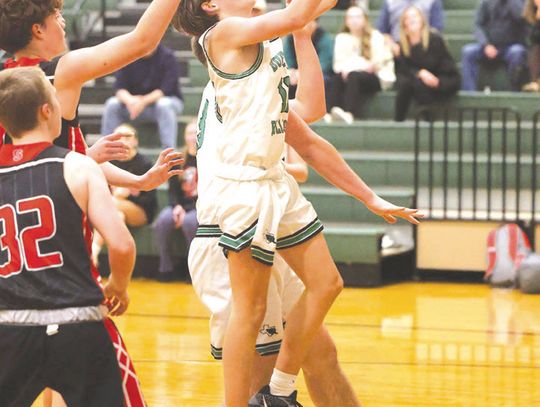 Bulldog freshman Dylan Courtney slices through the Salado defense to get off a shot during last Tuesday’s home game.