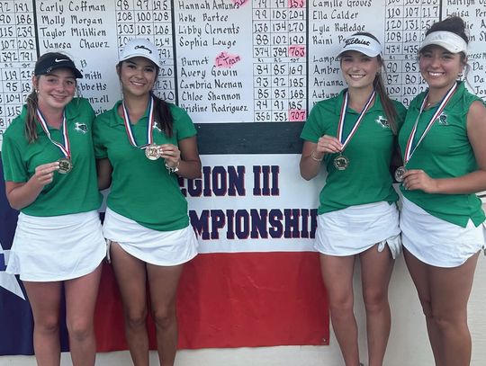 Golf girls statebound, add names to program history