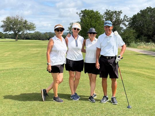 Golfers tee off in Burnet for Master Naturalists