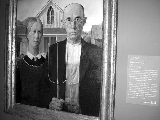 ‘The Texan’ saw American Gothic by Grant Wood during his recent visit to the Chicago Art Institute. Photos by Raymond V. Whelan/Bulletin