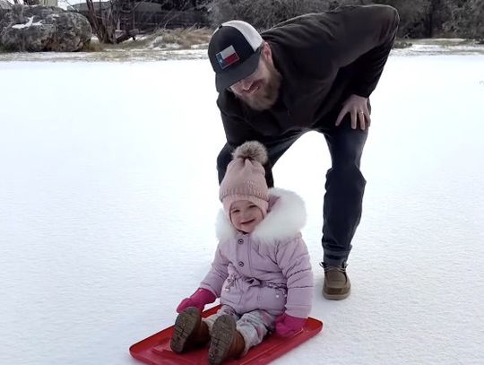 Residents stay home to avoid icy conditions