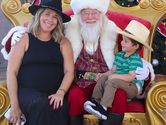 Thousands flock to a merry Christmas on the Square