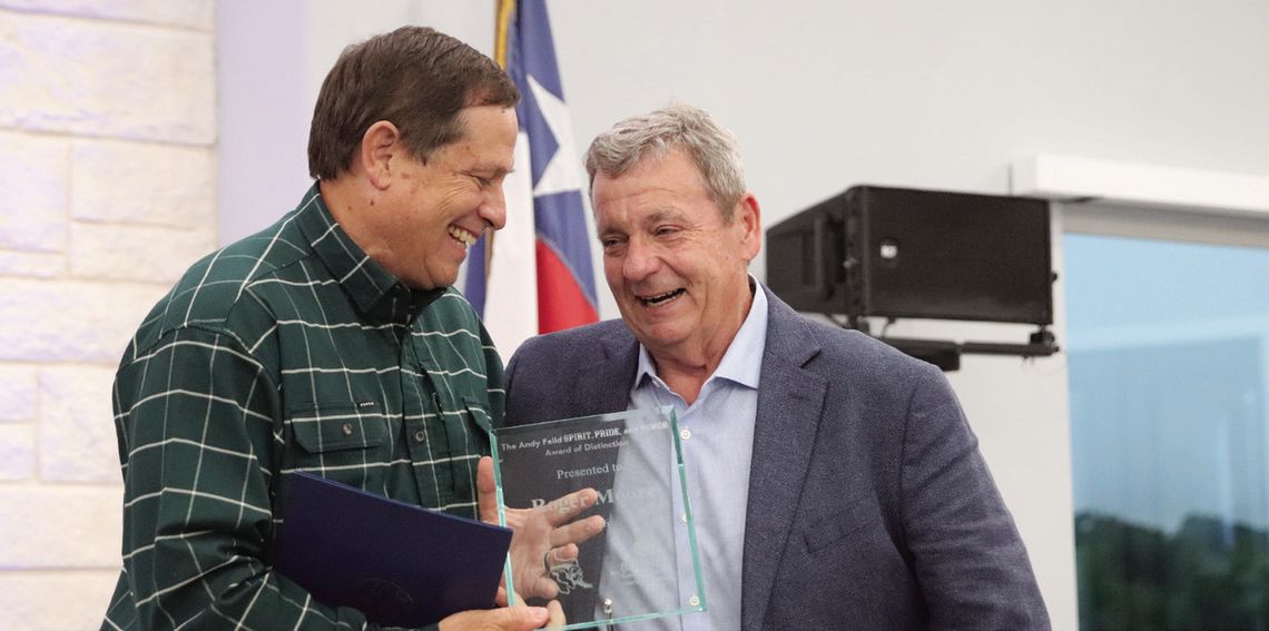 Banquet honors top school leaders