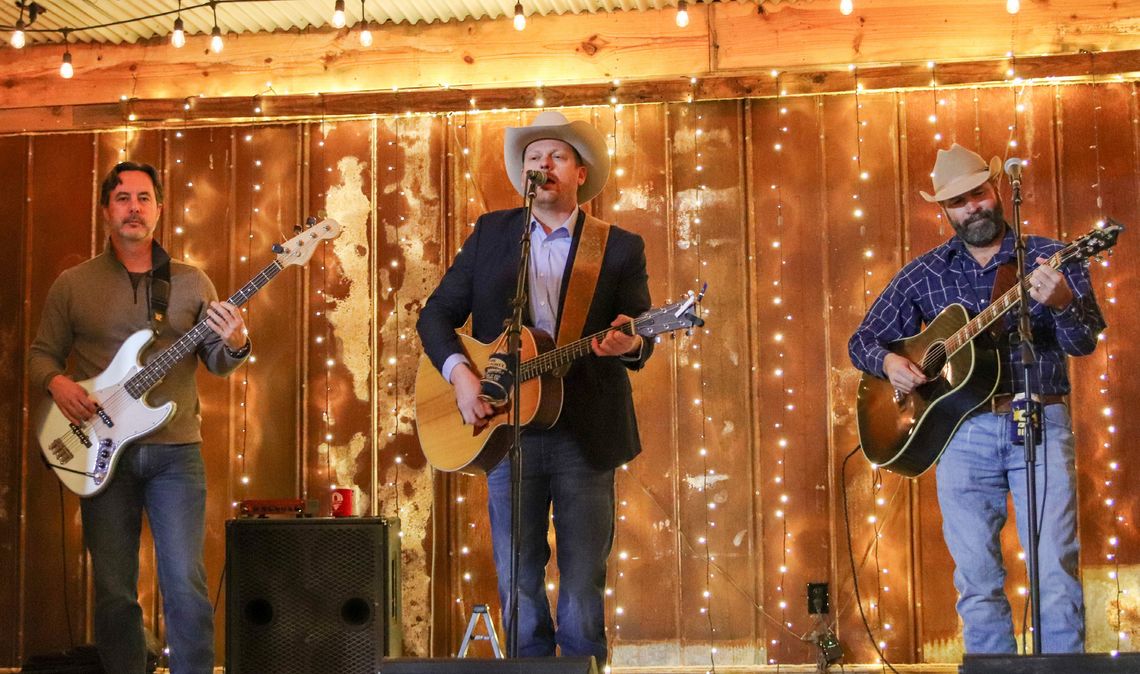 The Steel Belts entertained guests of the Bertram Chamber Awards Banquet at Twisted Ranch Feb. 20. Photos by Martelle Luedecke/Luedecke Photography