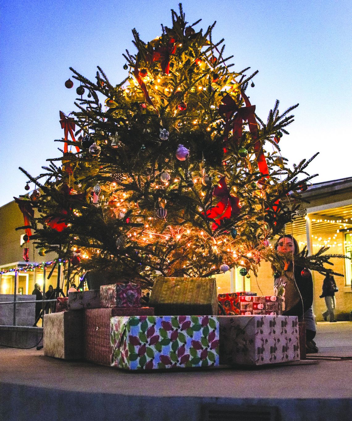 Burnet High School celebrated the Lighting of their Tree Dec. 11. Find more photos on Page 8A. Martelle Luedecke/Luedecke Photography