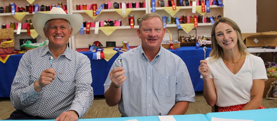 Celebrity judges make ‘fair’ calls for entries Celebrity judges make ‘fair’ calls for entries