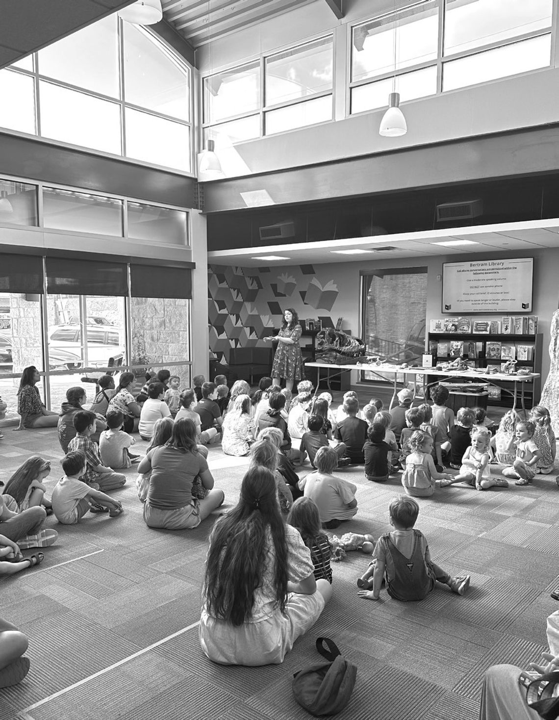 Dinosaur historian educates library youth