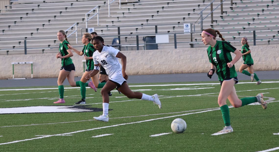Girls soccer team scores quickly, often in shut out Girls soccer team scores quickly, often in shut out