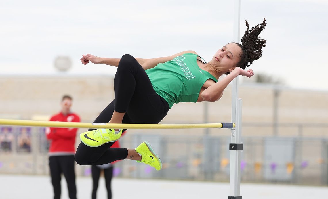 Varsity Lady Bulldog, Brooklynn Daniel, placed third at the Mustang Relays last week with a 4’10 high jump. Photo by Wayne Craig/Clear Memories