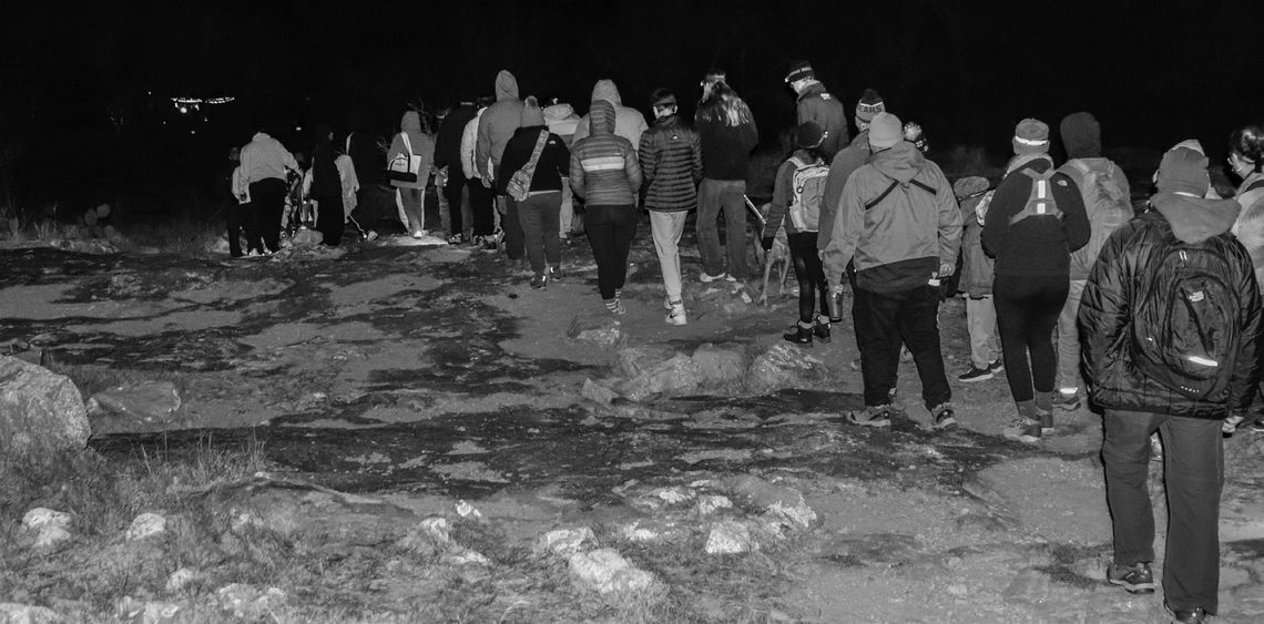 Jan. 1, 140 hikers made their way down the trail at Pecan Flat in Inks Lake State Park after ringing in the New Year. Photos by Martelle Luedecke/ Luedecke Photography