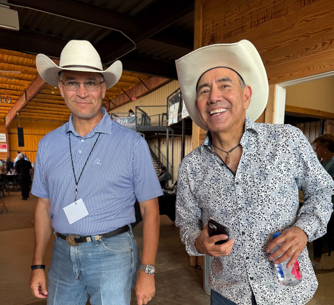 Musicians mend hearts at disaster relief concert