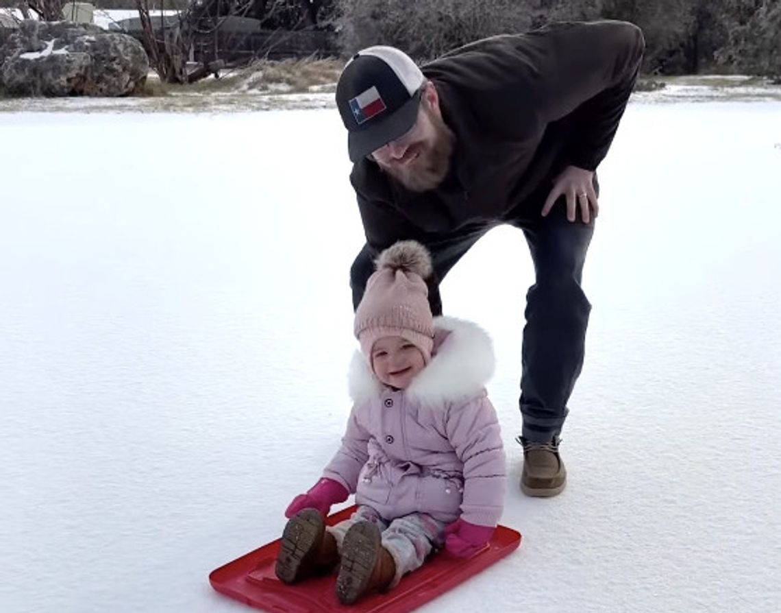 Residents stay home to avoid icy conditions