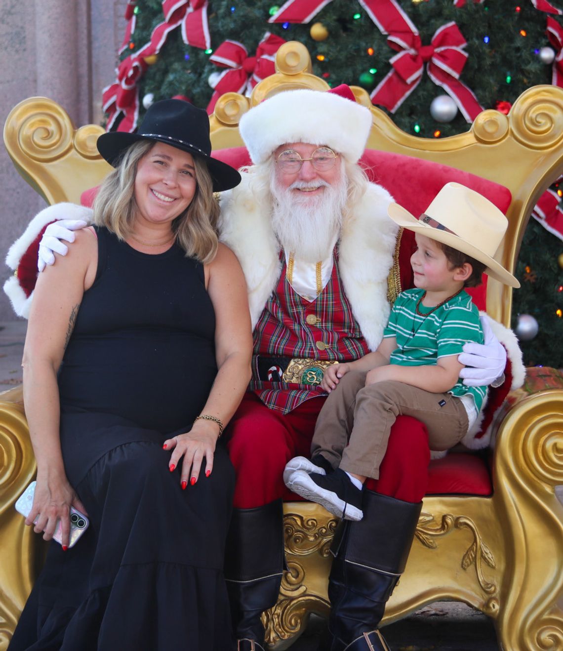 Thousands flock to a merry Christmas on the Square